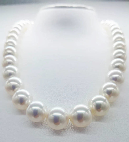 グランパールネックレス