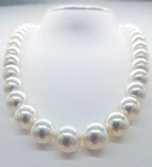 グランパールネックレス