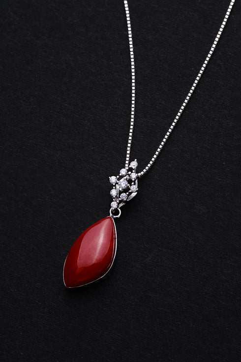 サンゴ プラチナ ダイヤモンド ペンダントネックレス