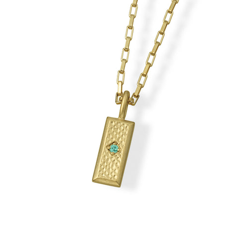 青山なぎさコラボジュエリー2024モデル フェリキタス シルバー925 イエローゴールド 選べる誕生石付 ネックレス 5月エメラルドのセッティングイメージ